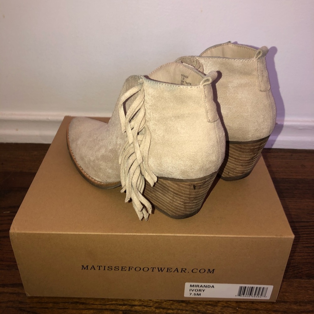 Coconuts By Matisse Booties - image 3